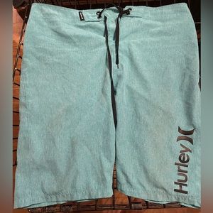 30 waist men’s Hurley board shorts